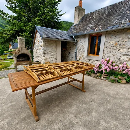 De Daoule Jusqu'a 12 Personnes Holiday home Beaudean