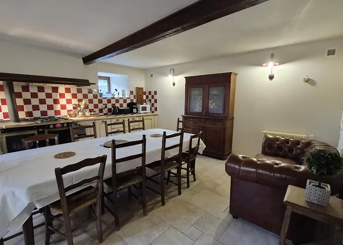 De Daoule Jusqu'a 12 Personnes Holiday home *